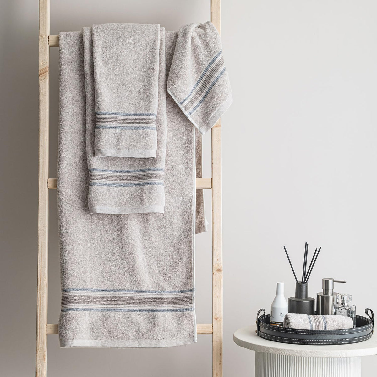 Super-Soft Water & Soil Bath Towel|Luxurious Blend of Cotton & Bamboo Fiber Towel for Bathing|75X150 CM