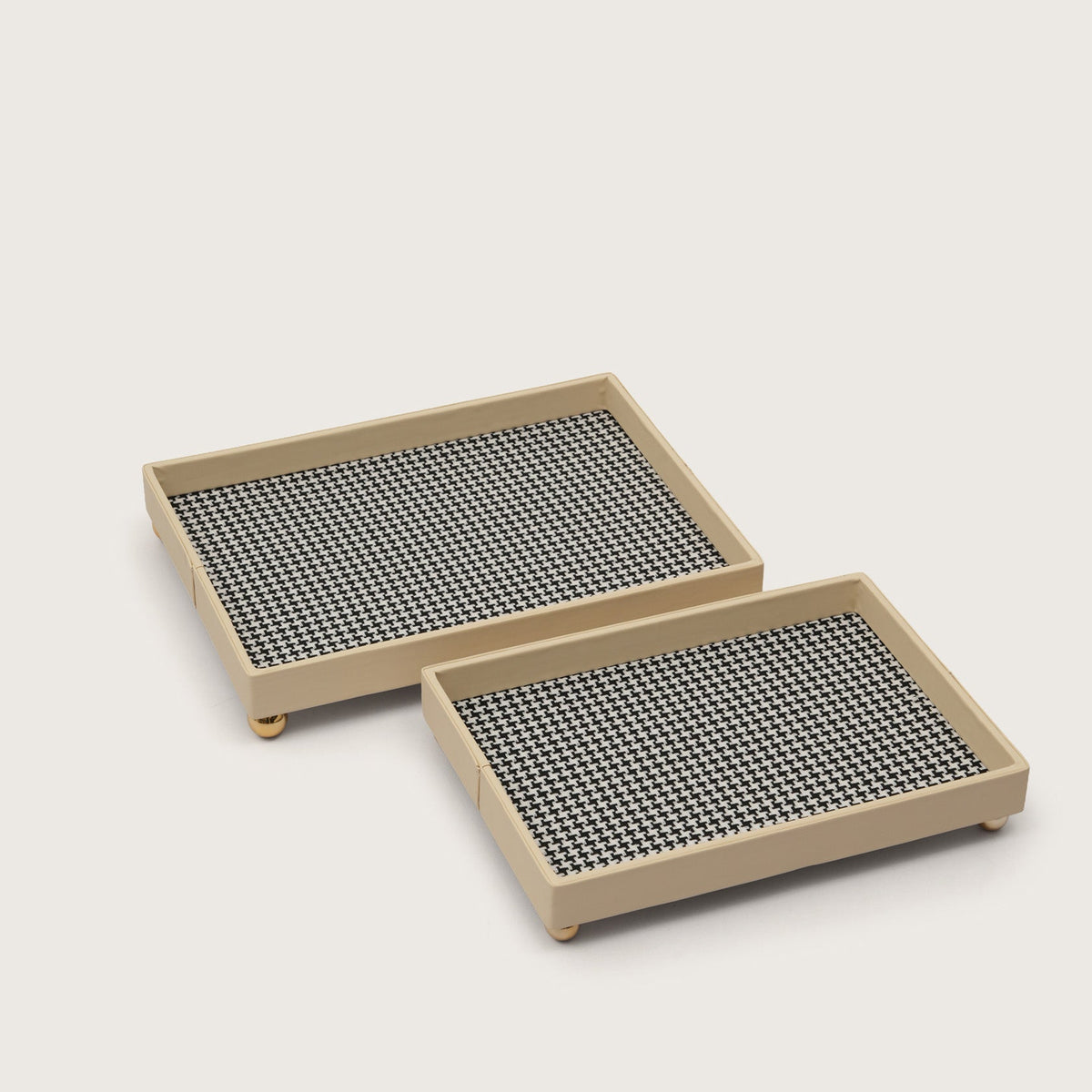 Checkered Organiser Tray Sphere Feet - Medium