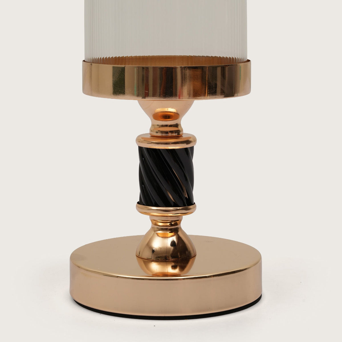 Spindle Candle Holder With Fluted Accent - Medium