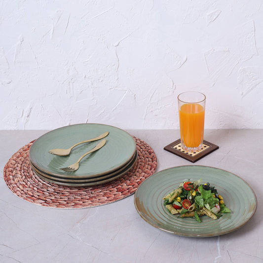The Earth Dinner Plate: Set of 4